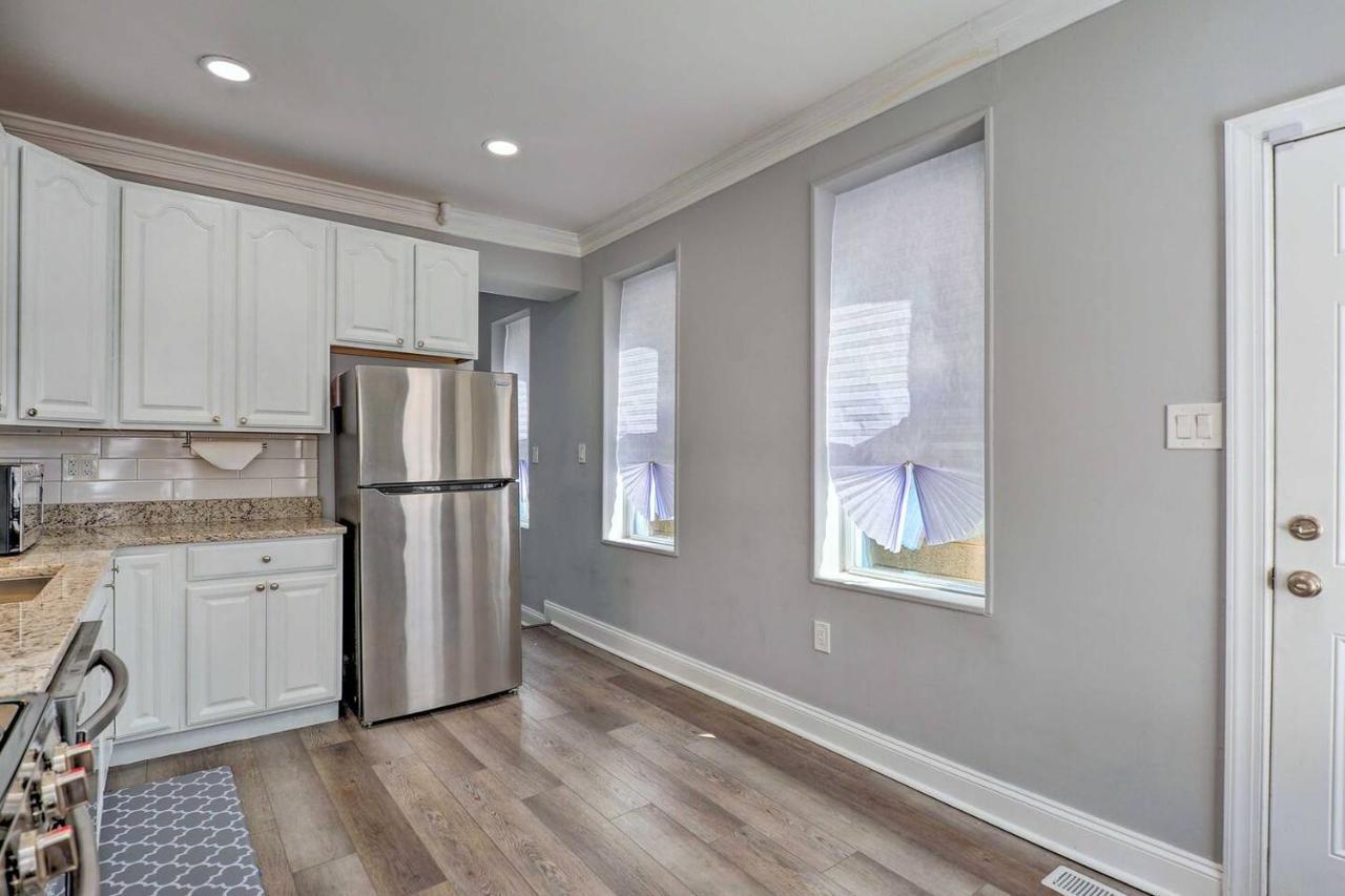 Baltimore Abode, Walk To Cross Street Market! Bagian luar foto